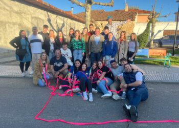 Divertida carrera de cintas de los Quintos de 2007 en Castellanos