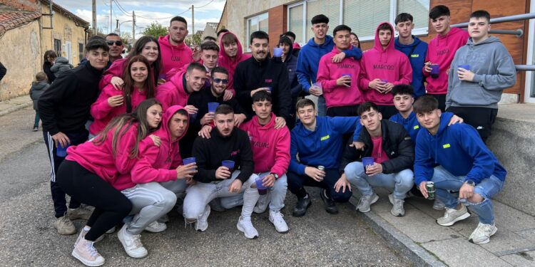 El pregón del ex secretario municipal, Juan Carlos Martín, y el monólogo de Dani Fontecha, nombres propios de las Fiestas de San Marcos de Doñinos