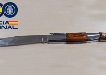 Detenido un joven de 29 años por amenzar con una  navaja al portero de una discoteca