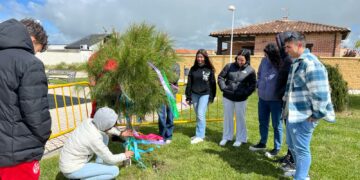 Los Quintos de 2007 de Castellanos correrán las cintas el sábado 26 y plantarán el árbol el 1 de mayo