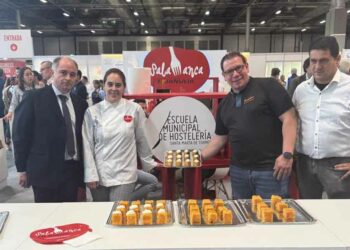 La Escuela Municipal de Hostelería elabora tapas de alta cocina con productos de Salamanca en el Salón Gourmets