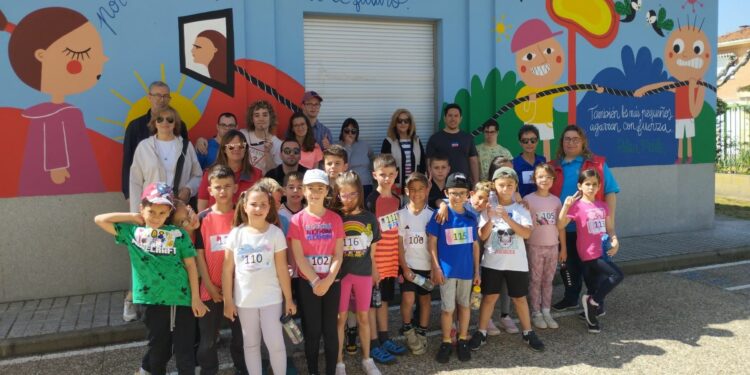 Los escolares del San Blas corren a favor de la Asociación Síndrome de Down Salamanca