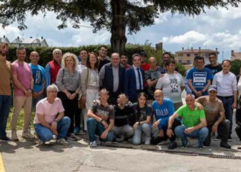 Juan Manuel Corchado visita las instalaciones de Proyecto Hombre en Salamanca