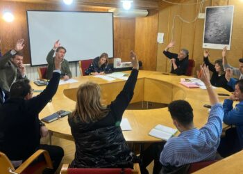 Aldeatejada delega en Tráfico la competencia sancionadora de infracciones en el casco urbano