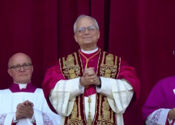 Robert Francis Prevost es el nuevo Papa León XIV