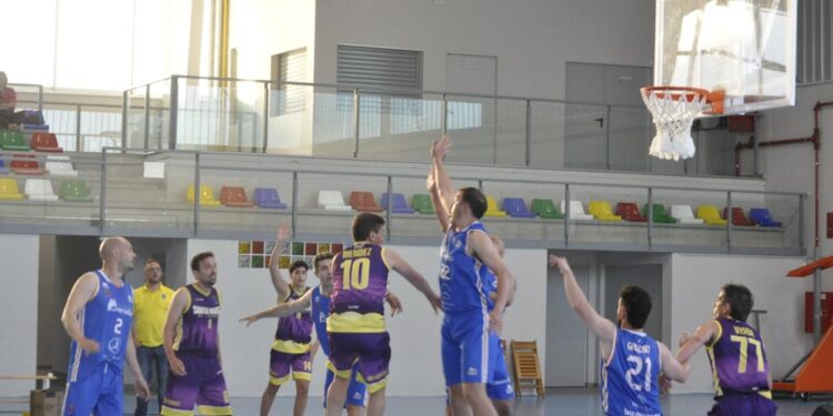 Cabrerizos-Pelabravo y Pelabravo-USAL, finales de la Final Four de baloncesto provincial