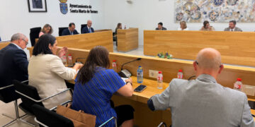 Santa Marta aprueba modificaciones de crédito por importe de 448.261 euros para realizar obras y mejorar servicios e infraestructuras municipales