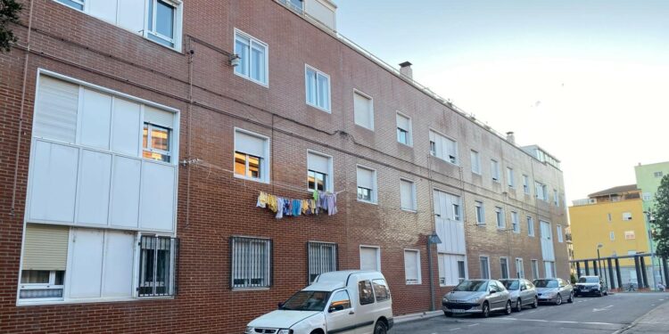 Herida una mujer de 54 años en el incendio de una vivienda en la calle Norte de Santa Marta