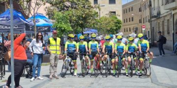 80 ciclistas compiten en el I Trofeo Dori Ruano Féminas de Villamayor