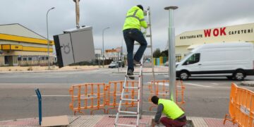 Los 4 radares ya están instalados en Carbajosa y comenzarán a funcionar en los próximos días