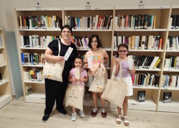 La Biblioteca Municipal de Doñinos premia el diseño y la creatividad en el III Concurso de Marcapáginas