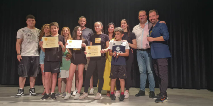 Jes Martins y su Escuela de Teatro cierran el curso con una actuación en el Auditorio Enrique de Sena