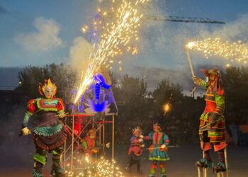 Fuego, luz y sonido para cerrar las Fiestas del Corpus de Aldeatejada