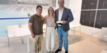 Reconocimiento a Lydia Pérez, campeona de la Queens League