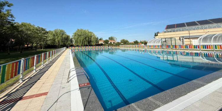 Santa Marta abre las Piscinas Municipales con unas instalaciones totalmente renovadas