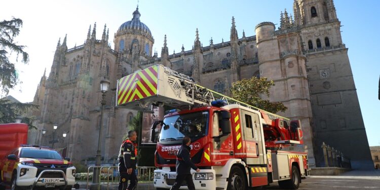El parque de Salamanca acoge el Curso Básico de Bombero en el que participan 44 aspirantes