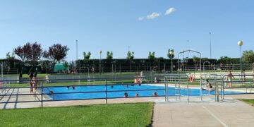 Cabrerizos estrena la temporada de verano con tres jornadas de puertas abiertas en las piscinas
