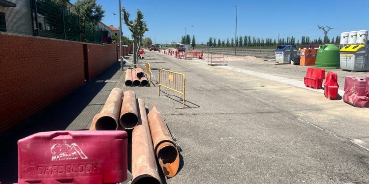 Castellanos inicia las obras para solucionar los problemas de inundaciones en la urbanización Lares