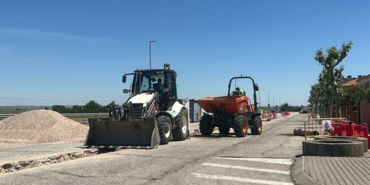 Castellanos inicia las obras para solucionar los problemas de inundaciones en la urbanización Lares