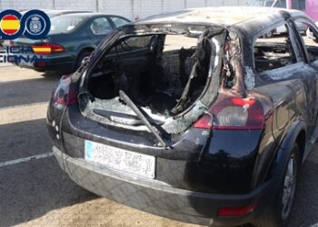 Detenido por incendiar un coche en el barrio de Chamberí
