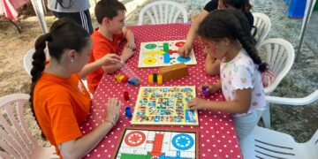 Los juegos populares se cuelan en la Isla del Soto de la mano de la Semana del Medio Ambiente