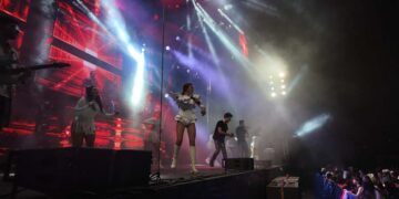 Royal Espectáculos hace vibrar a las miles de personas que llegan a Santa Marta el día del Chupinazo