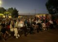 Los vecinos de Villares disfrutan de una musical noche de verano con los grandes temas del pop español