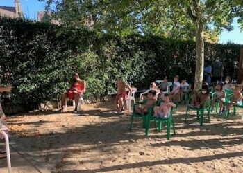 Las bibliopiscinas empapan el verano de literatura en el alfoz salmantino