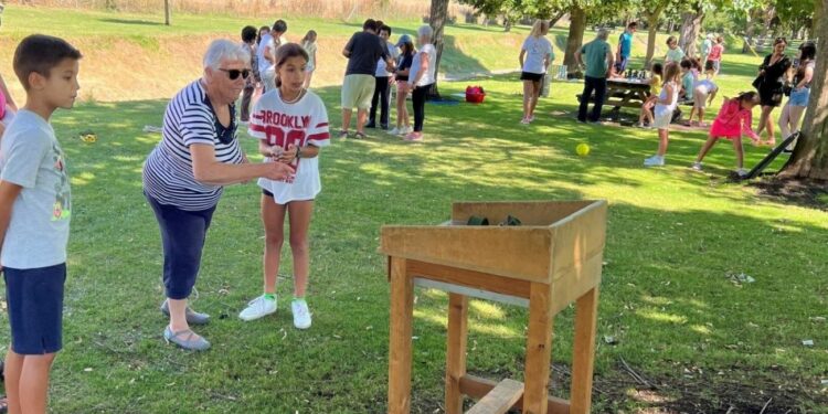 Carbajosa celebra el Día de los Abuelos el viernes 25 con una jornada de convivencia intergeneracional