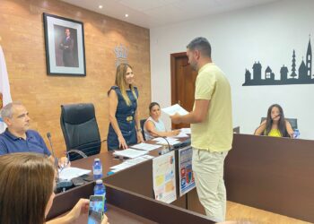 La alcaldesa de Castellanos mantendrá su sueldo tras aprobarse la nulidad de las dos mociones de urgencia de la oposición