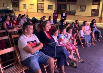 Diversión familiar en Villamayor con el teatro de títeres de las ‘Noches de Verano’