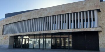 Villares celebra el Día de los Abuelos con una sesión especial de cine matinal el sábado 26