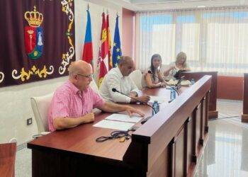 Villares invertirá 400.000€ en la renovación de la rotonda de los supermercados en el polígono y la reforma del parque de la Cruz