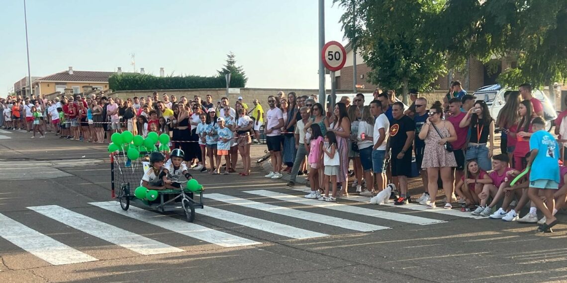 Dosis de buen humor, diversión y valentía en la nueva edición de los Autos Locos de Doñinos