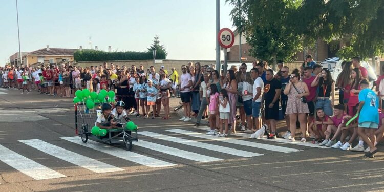 Dosis de buen humor, diversión y valentía en la nueva edición de los Autos Locos de Doñinos