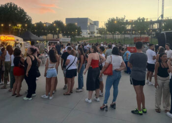 Éxito de la I Feria de Food Trucks de Aldeatejada