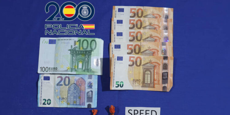 La Policía Nacional detiene a un hombre con 2,8 gramos de speed