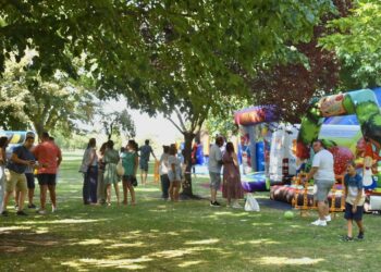 Carbajosa celebra con hinchables y grandes juegos infantiles el segundo día de sus fiestas de San Roque