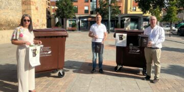 Carbajosa pone en marcha la recogida de orgánico: puerta a puerta en las urbanizaciones y en el casco urbano contenedores de 800 litros