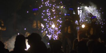 Carbajosa suspende definitivamente el correfuegos fin de fiesta por «responsabilidad y solidaridad» ante los incendios