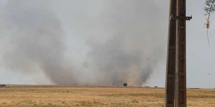 Continúa el devastador incendio entre Martín de Yeltes, La Fuente de San Esteban y Boada