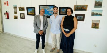 El artista salmantino Álvaro Martín llena la Sala Protagonistas con obras del río Tormes y sus orillas