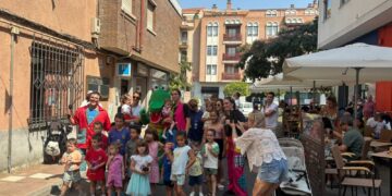 ‘Un día de fiesta’ pone el broche al novedoso programa de animación infantil ‘Calleojeando’