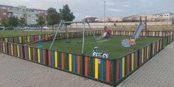 Santa Marta acondiciona semanalmente los cerca de 50 parques infantiles que hay en el municipio