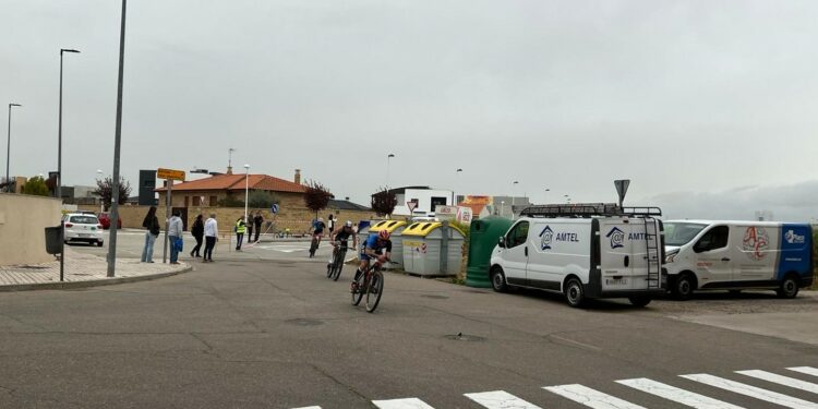 Castellanos acogerá la construcción de las cinco primeras viviendas sociales junto a las piscinas municipales