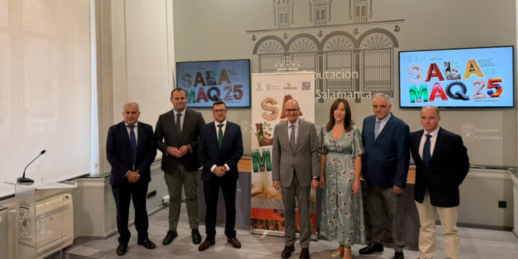 Salamaq llega con menos ganado, la ausencia del ministro Planas y la duda del presidente Mañueco