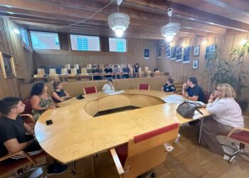 El Ayuntamiento se reúne con los vecinos para organizar las XII Vísperas Nupciales