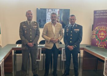 Villamayor acoge la jura de bandera para personal civil el 5 de octubre como compromiso de unión de la ciudadanía con las Fuerzas Armadas