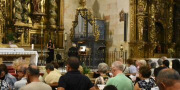 Villares se viste de cultura con el solemne concierto del organista João Vaz