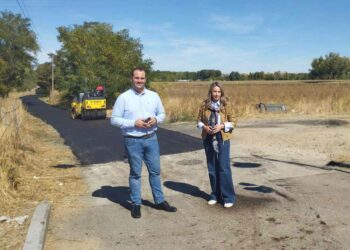 El Ayuntamiento da respuesta a la demanda de los vecinos y acondiciona y asfalta el camino Las Vegas